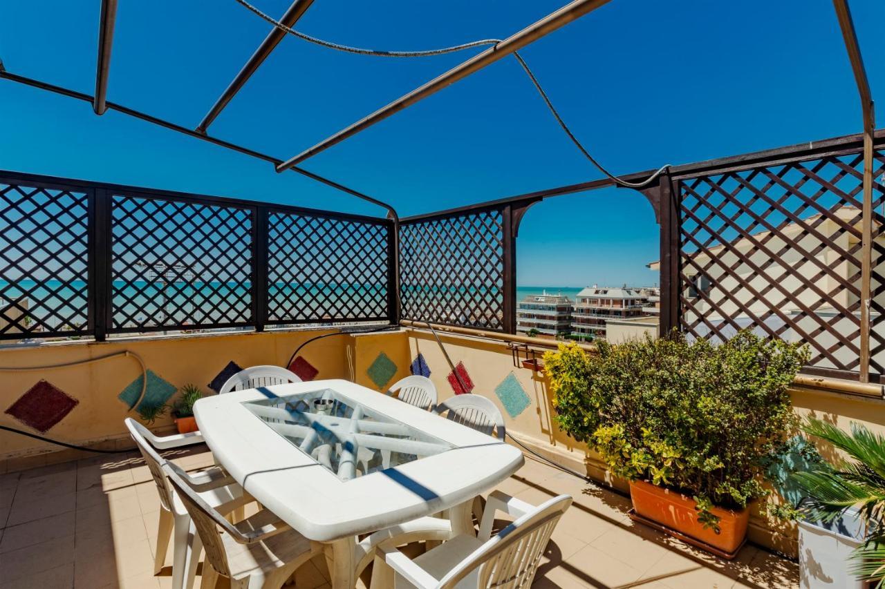 Appartamento Polo Natatorio Lido di Ostia Ngoại thất bức ảnh